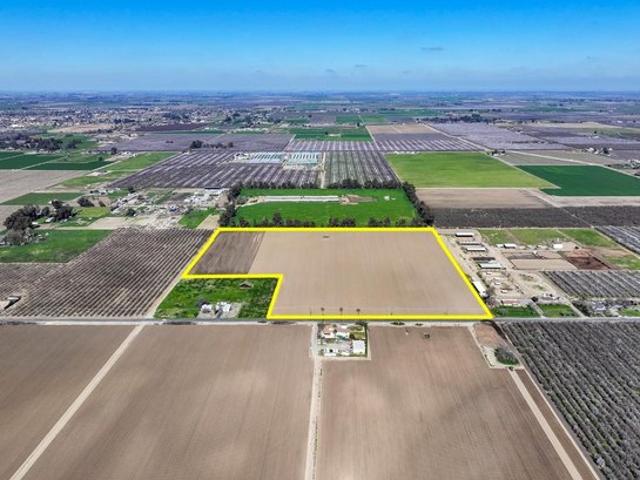Farm for sale in Lemoore, California