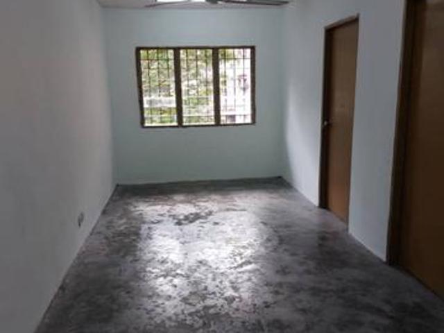 Apartment for sale in Petaling, Damansara Damai