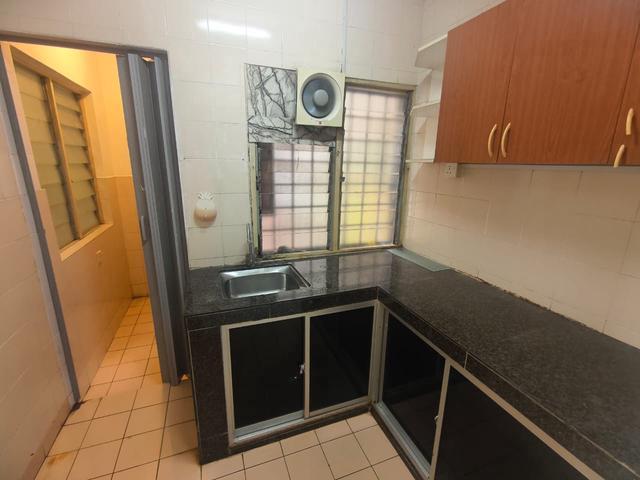 Apartment for sale in Petaling, Damansara Damai