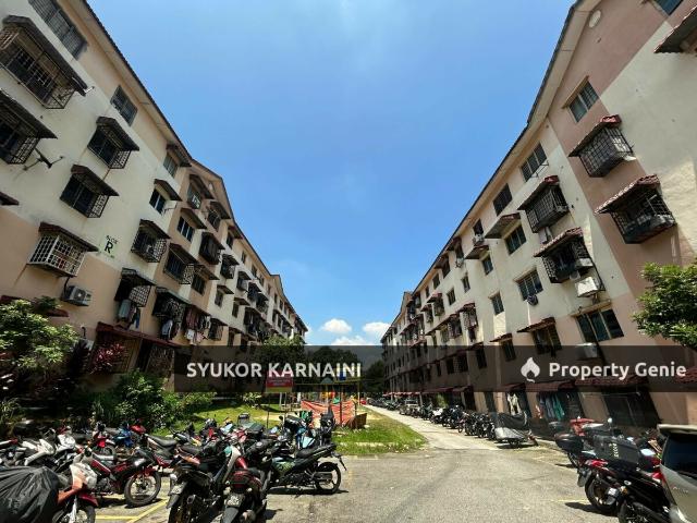 Apartment for sale in Petaling, Damansara Damai