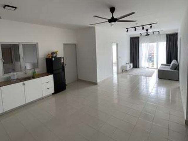 Apartment for rent in Bukit Jelutong, Shah Alam