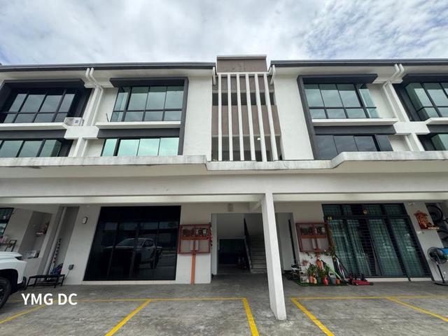 Townhouse for sale in Port Klang, Selangor
