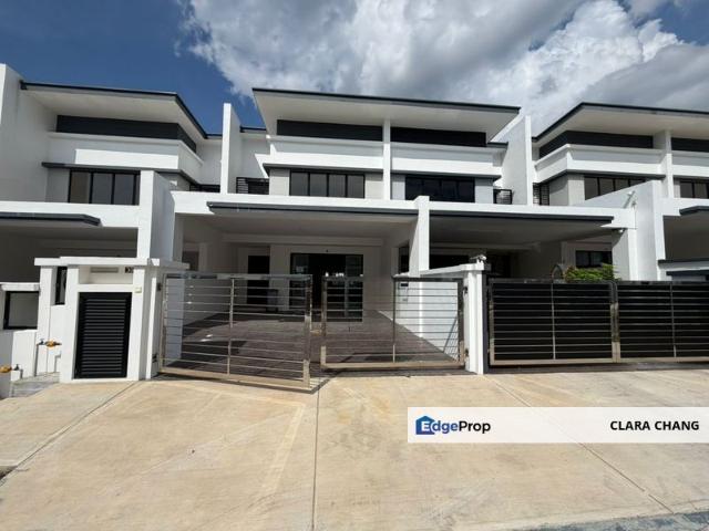 House for sale in Taman Sam Hoe, Kluang
