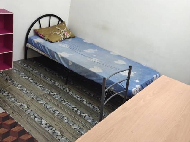 Room for rent in Mukim 13, Georgetown