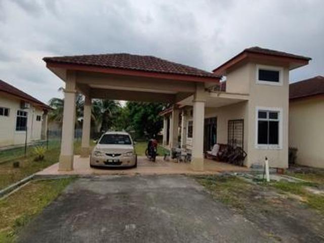 Bungalow for sale in Sendayan Village, Negeri Sembilan