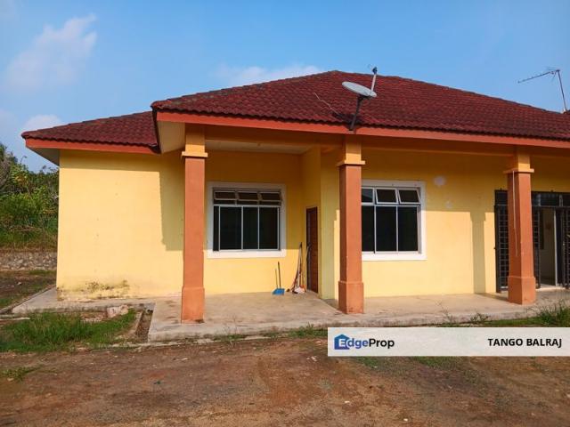 House for rent in Idaman Villa, Seremban