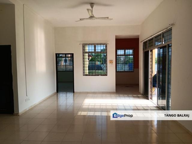 House for rent in Idaman Villa, Seremban