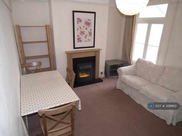House for rent in Stoke Hill, Exeter
