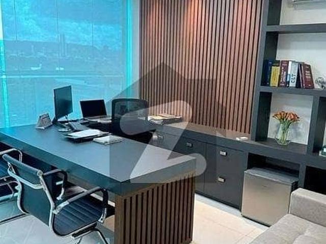 Office for rent in Faisalabad, Islamabad Capital Territory