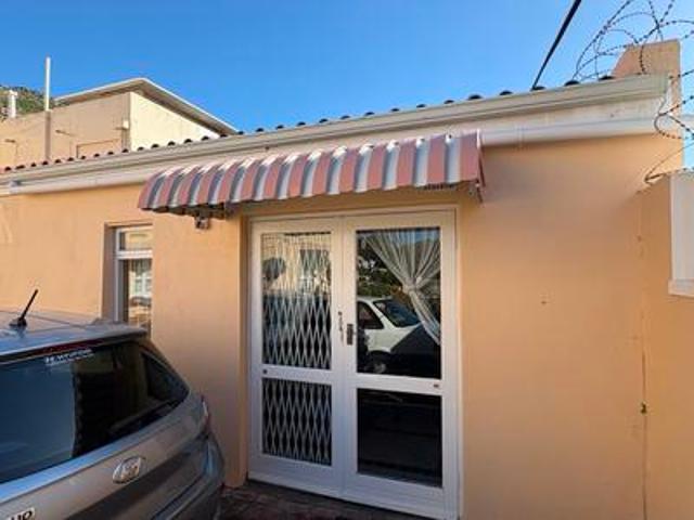 Apartment for sale in Cape Town, Western Cape
