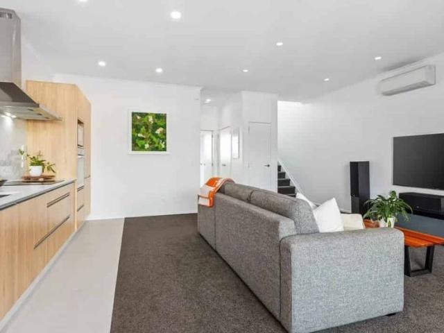Apartment for rent in Paremoremo