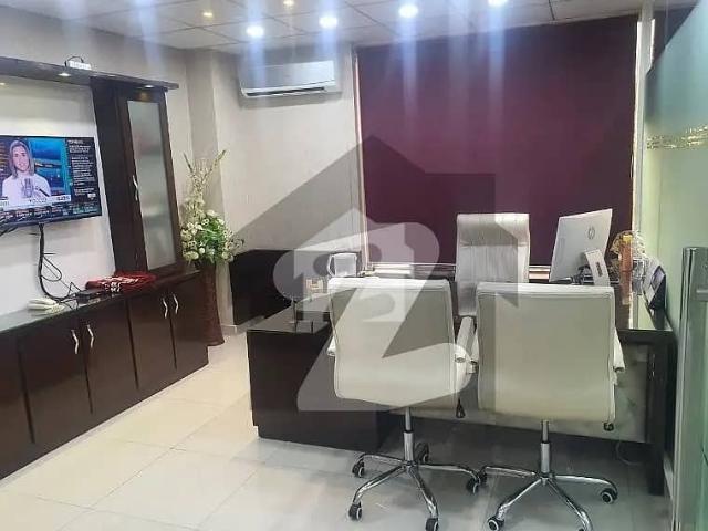 Office for rent in Faisalabad, Islamabad Capital Territory