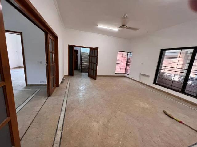Commercial for rent in Rawalpindi, Islamabad Capital Territory