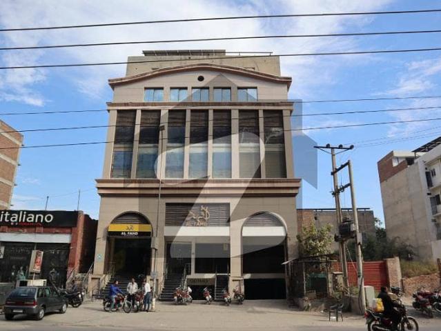 Building for sale in Faisalabad, Islamabad Capital Territory