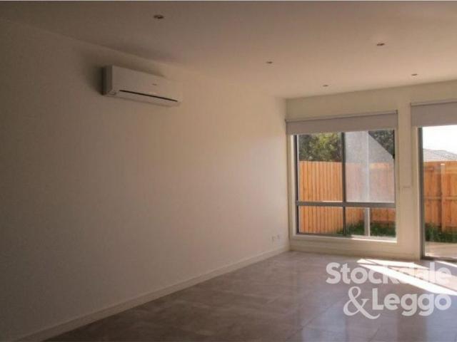 Townhouse for rent in Camerons Creek, Victoria