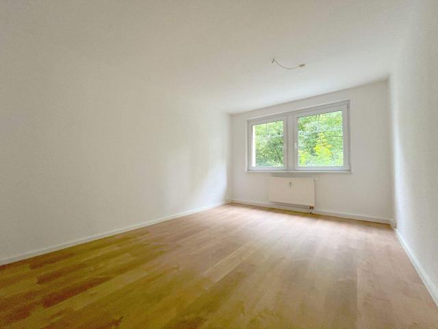 Apartment mieten in Eckersbach E 1 - E 4, Zwickau