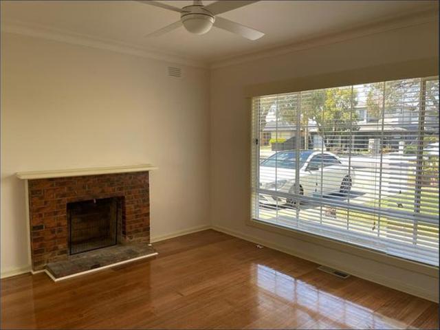 House for rent in Airport West, Melbourne
