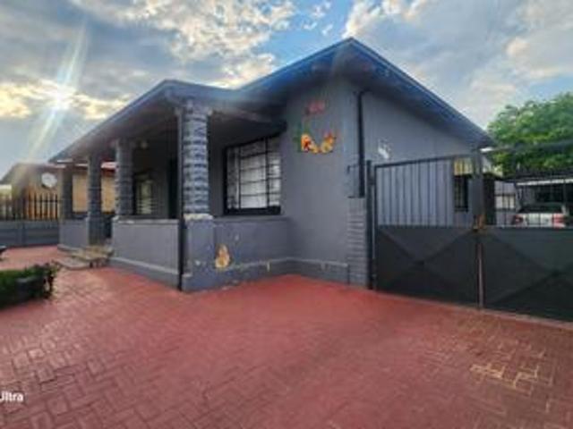 House for sale in Randfontein, Randfontein Local Municipality