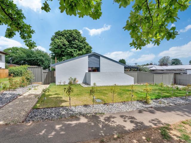 Property for rent in Hughes, District of Woden Valley