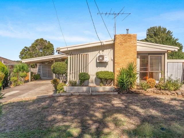 House for rent in Avondale Heights, Melbourne