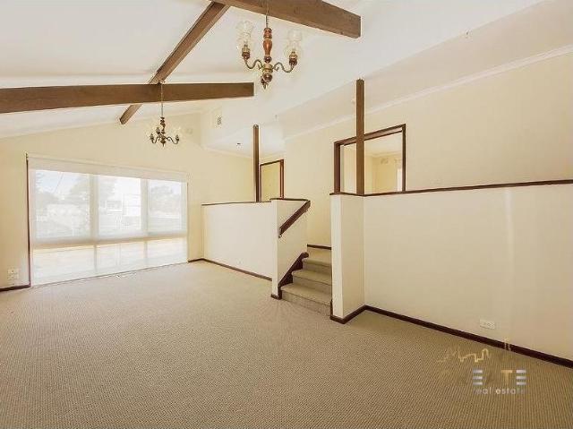 House for rent in Keilor, Victoria