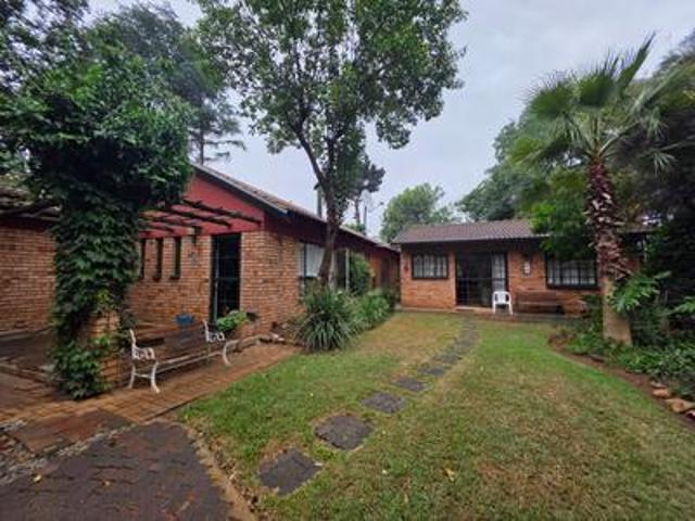 House for sale in Mohlakeng, Gauteng