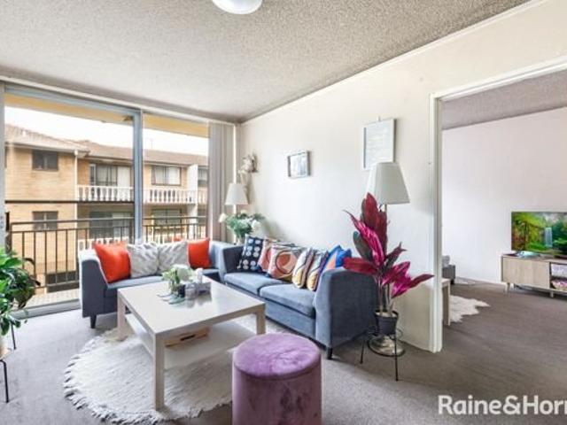 Flat for sale in Sydney, New South Wales