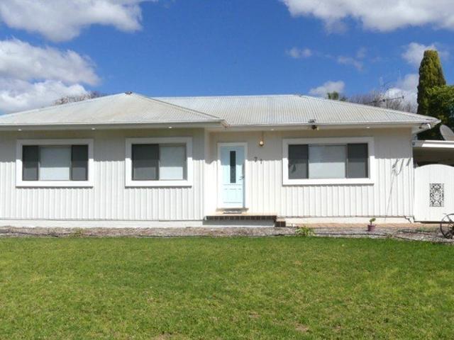 House for sale in Warren, Warren Shire Council