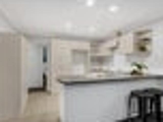 House for sale in Awhitu