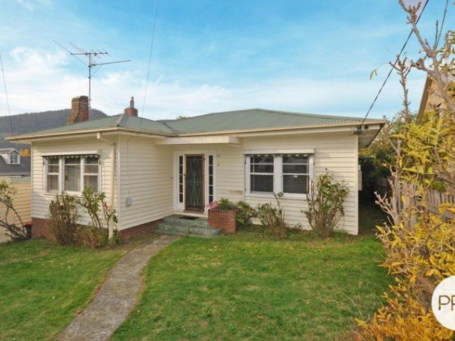 House for sale in New Norfolk, Derwent Valley
