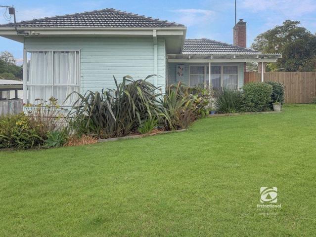 House for sale in Lakes Entrance, Victoria