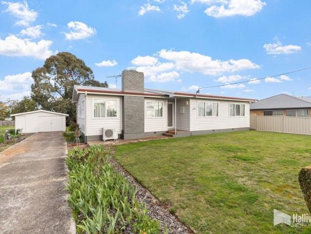 House for sale in Sheffield, Tasmania