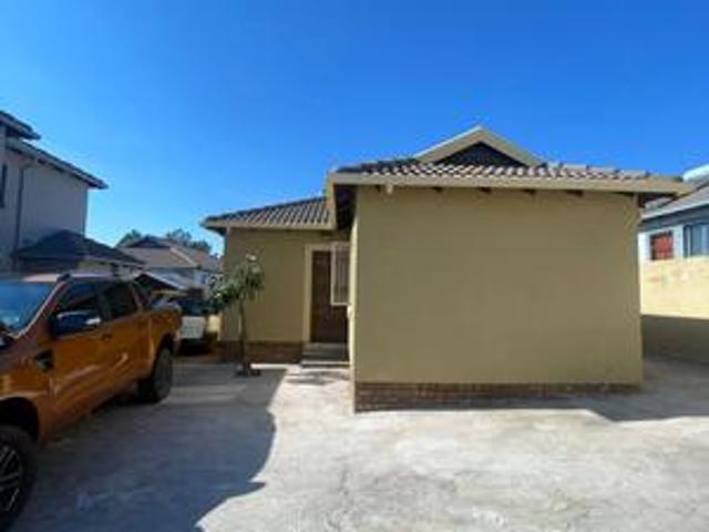 House for sale in Akasia, Gauteng