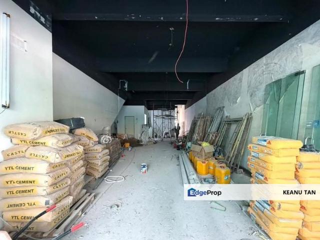 Shop for rent in Kota Damansara, Petaling Jaya