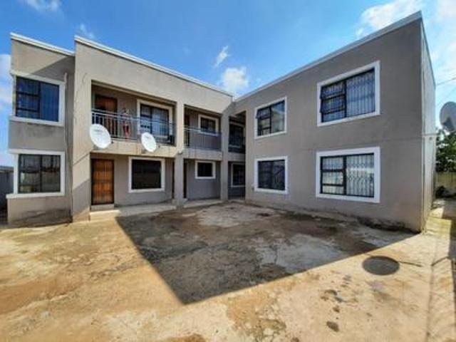 Apartment for sale in Mohlakeng, Gauteng