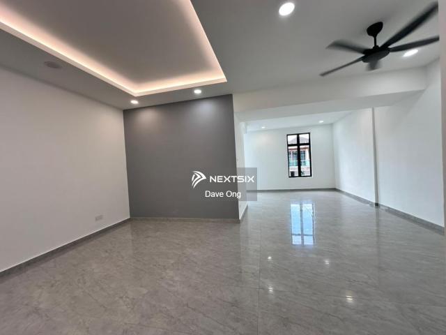 Residential House for sale in Petaling, Subang Jaya