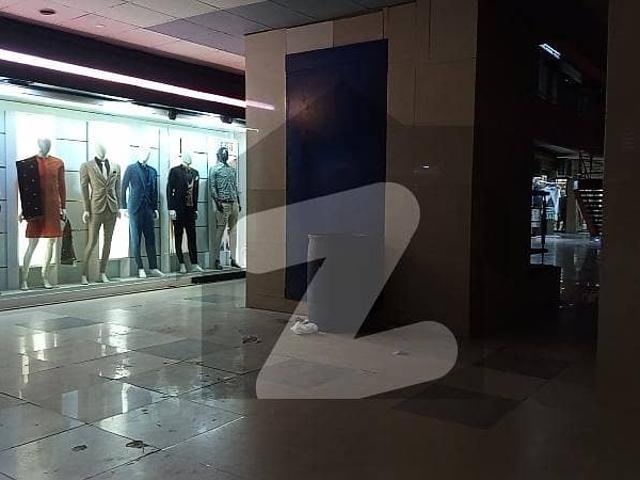 Office for rent in Faisalabad, Islamabad Capital Territory