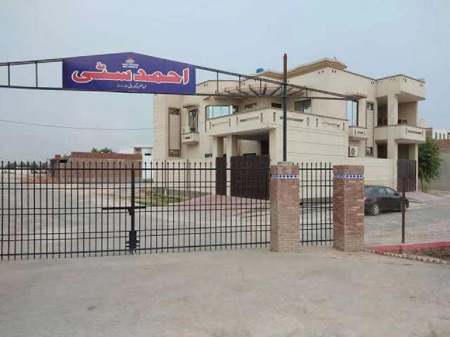 Land for sale in Multan, Islamabad Capital Territory