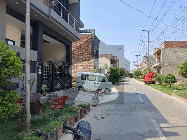 House for sale in Faisalabad, Islamabad Capital Territory