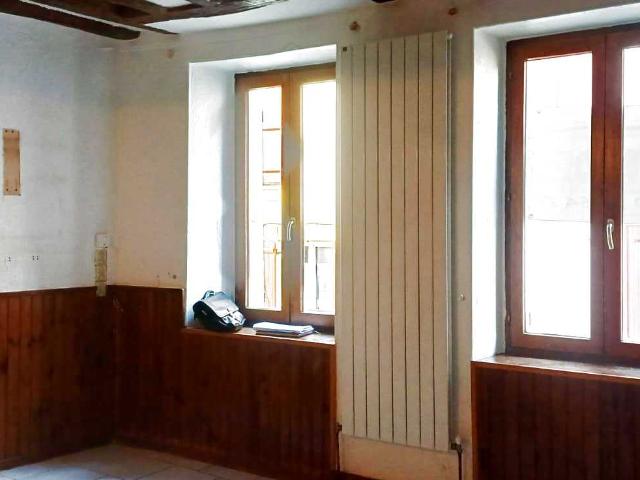 Maison vente à Mantes-la-Jolie, Follainville-dennemont