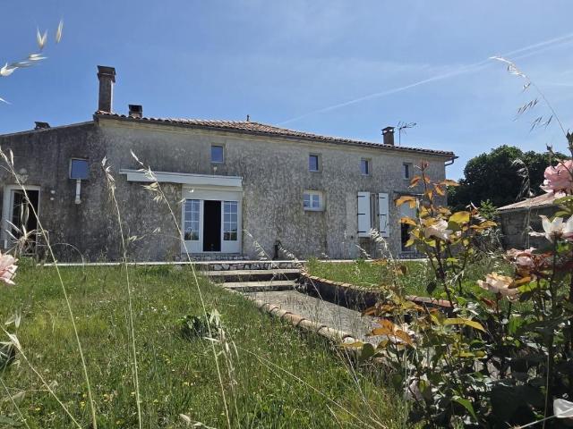 Maison vente à Saintes, Floirac