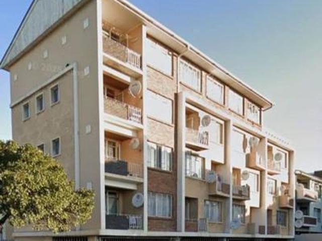 Apartment for sale in Gqeberha (Port Elizabeth), Nelson Mandela Bay Metropolitan Municipality