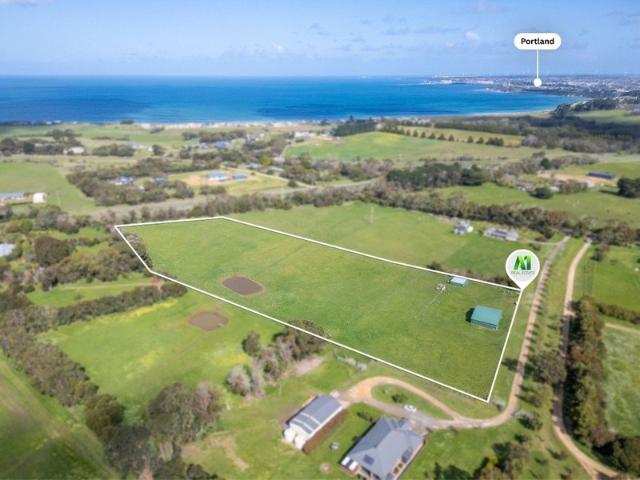 Land for sale in Bolwarra, Shire of Glenelg