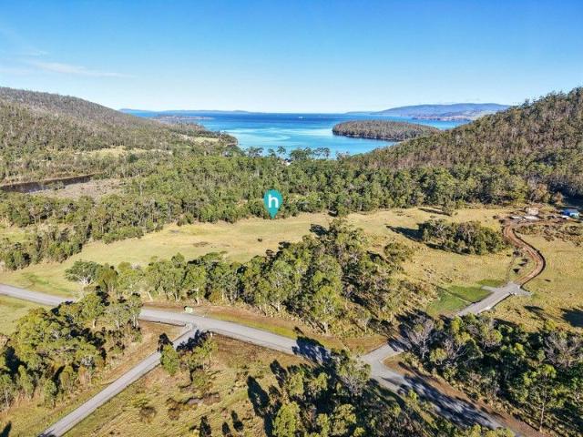 Land for sale in Garden Island Creek, Tasmania