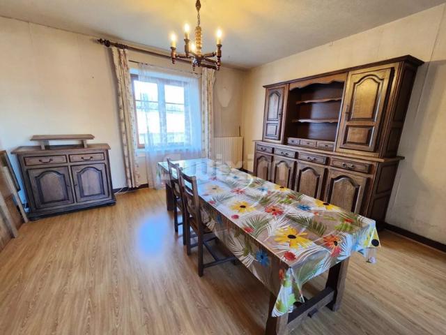 Maison vente à Dole, Bourgogne-Franche-Comté