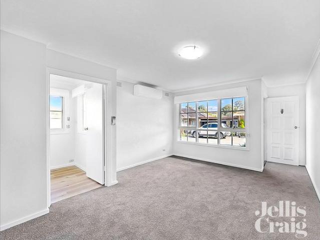 Apartment for rent in Parkdale, Melbourne
