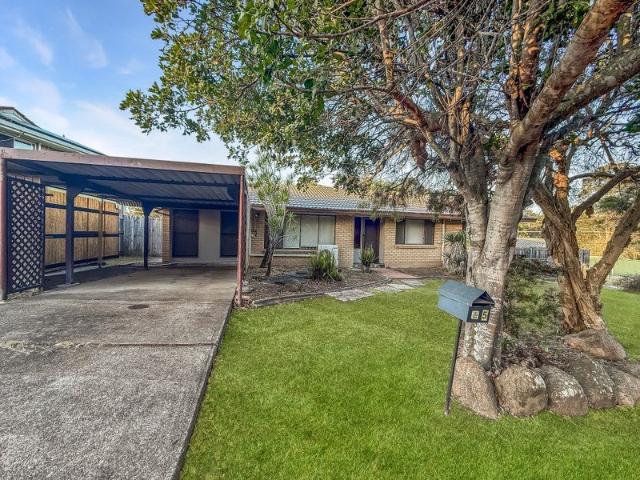 House for sale in Collingwood Park, Greater Brisbane