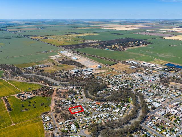Property for sale in Warracknabeal, Victoria