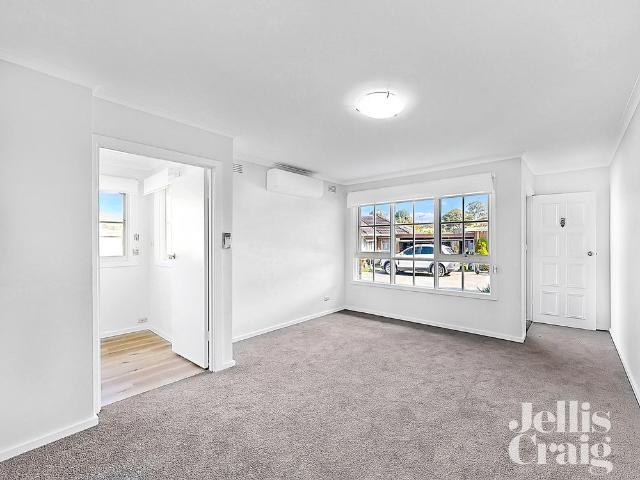 Apartment for rent in Parkdale, Melbourne