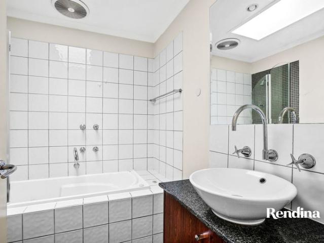 Townhouse for rent in Camerons Creek, Victoria